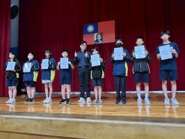 113學年度五六月朝會頒獎:LINE_ALBUM_1140529朝會頒獎_250605_1
