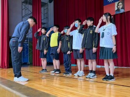 113學年度五六月朝會頒獎:LINE_ALBUM_1140529朝會頒獎_250605_6
