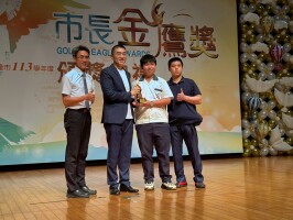 113學年度市長獎:LINE_ALBUM_20250618金鷹獎頒獎典禮_250625_11