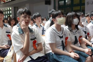 113學年度26屆畢業典禮:LINE_ALBUM_26th畢業典禮活動_250625_89
