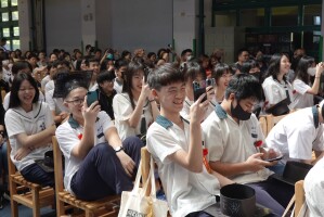 113學年度26屆畢業典禮:LINE_ALBUM_26th畢業典禮活動_250625_94